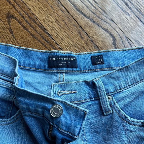 Lucky Brand High Rise Bridgette Skinny Jeans - Picture 3 of 4